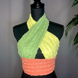 Colorblock Crisscross Halter Neck Backless Crop Top